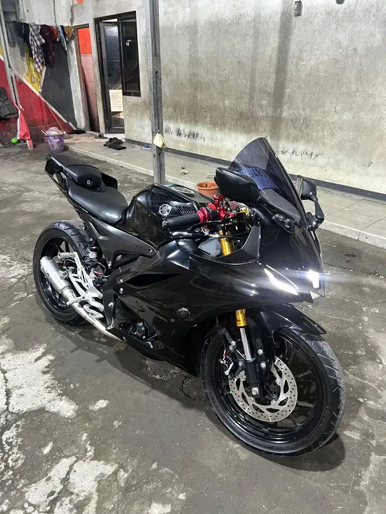 Dijual R15 2023 Mulus