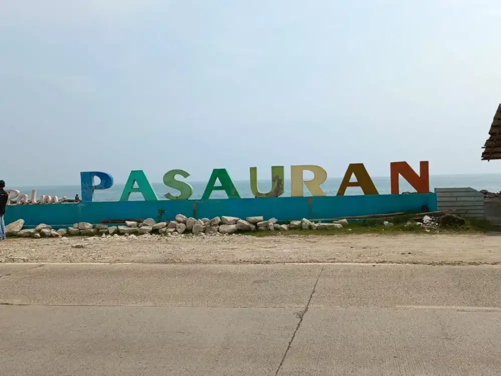 Super.  Terjangkau.   Jln. Kaki. 2. Menit. Ke. Pantai