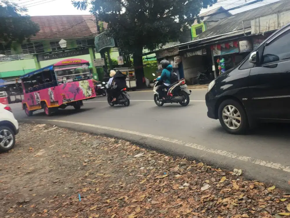 super. strategis. jln. raya. jatimulya.