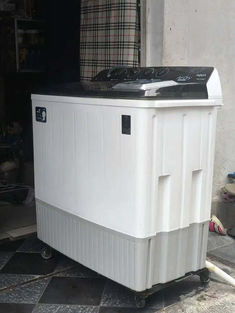 Mesin cuci aqua QW-P1460T 2 tabung murah banget nego sopan