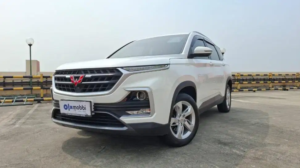 Wuling Almaz 1.5 Smart Enjoy 7-Seater Bensin-AT 2019