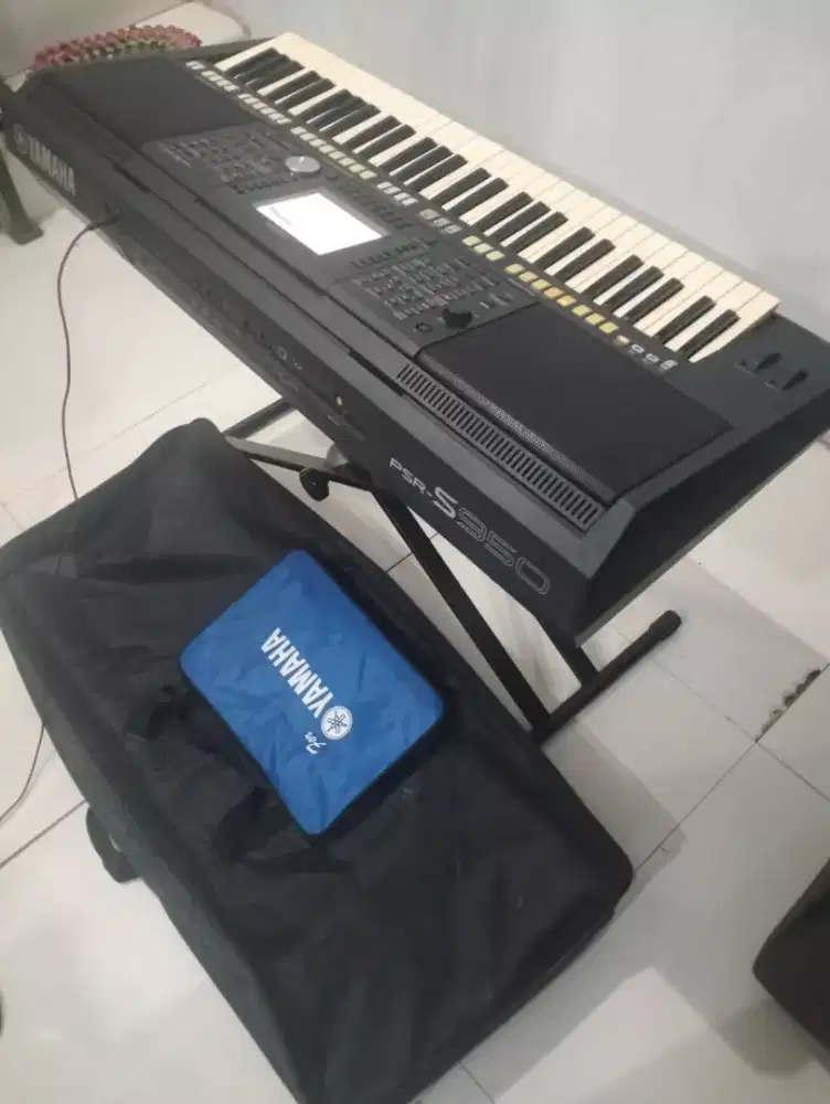 Keyboard YAMAHA PSR-s950
