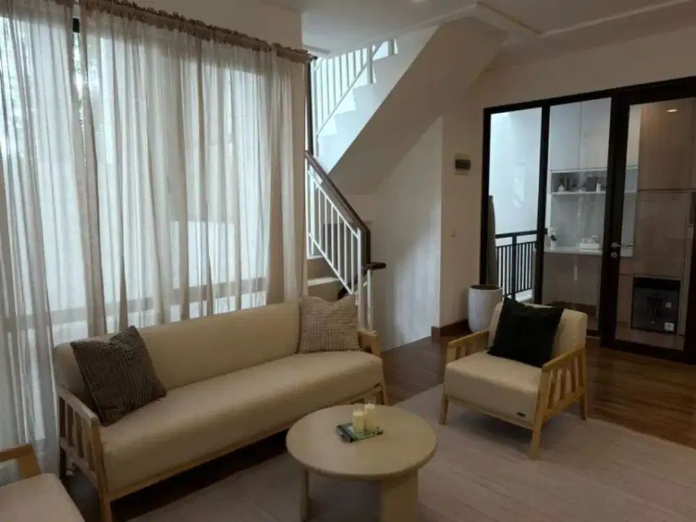 Rumah Full Furnished Whelford Green Wich BSD, Tangerang Selatan