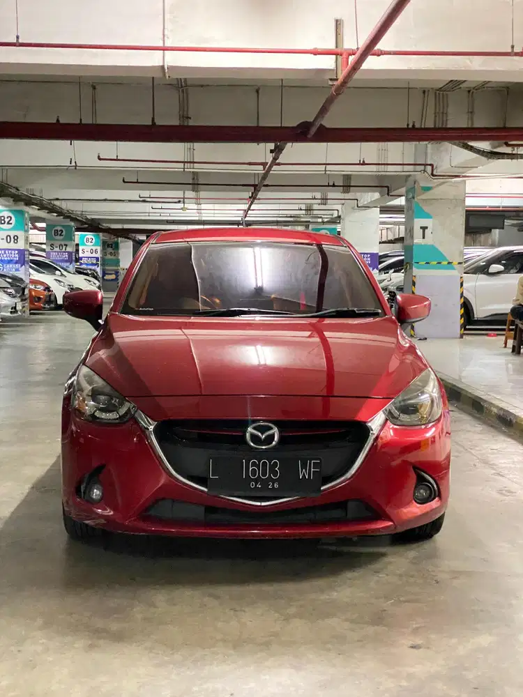 Mazda 2 skyactiv R 2014 AT