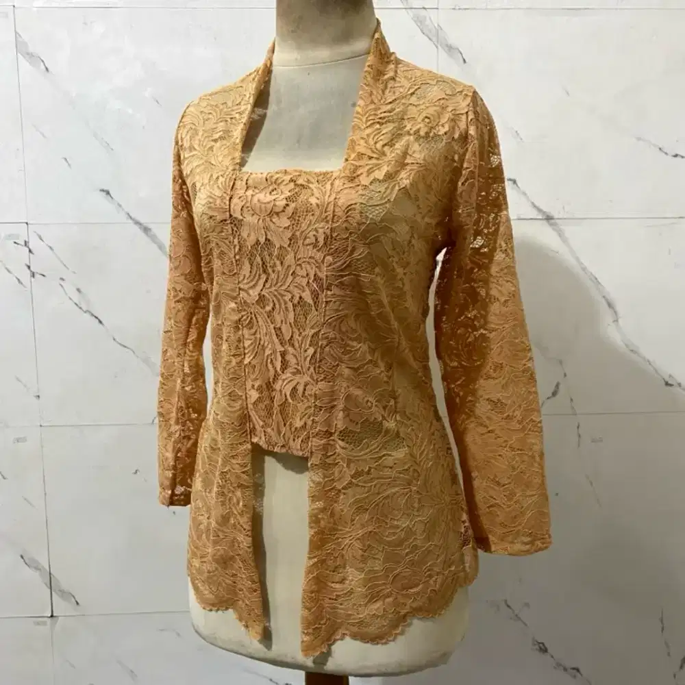 Kebaya Bali Lengan Panjang Bahan Stretch