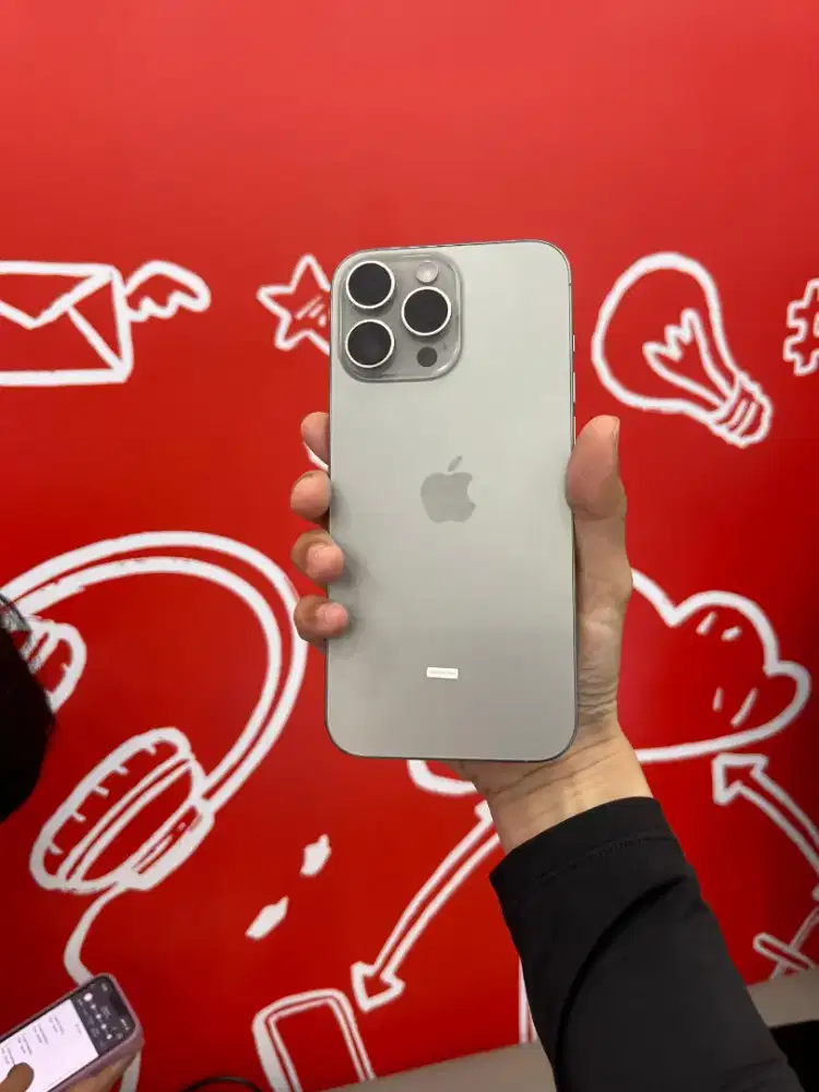 KREDIT IPHONE 16PM PAKAI KTP AJA