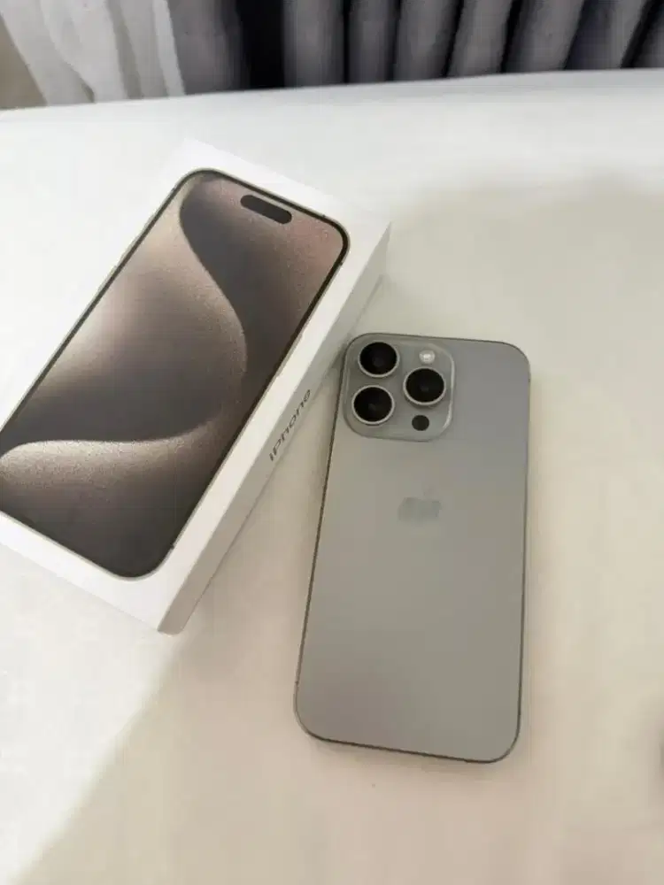 Iphone 15 Pro 256GB Natural Titanium.