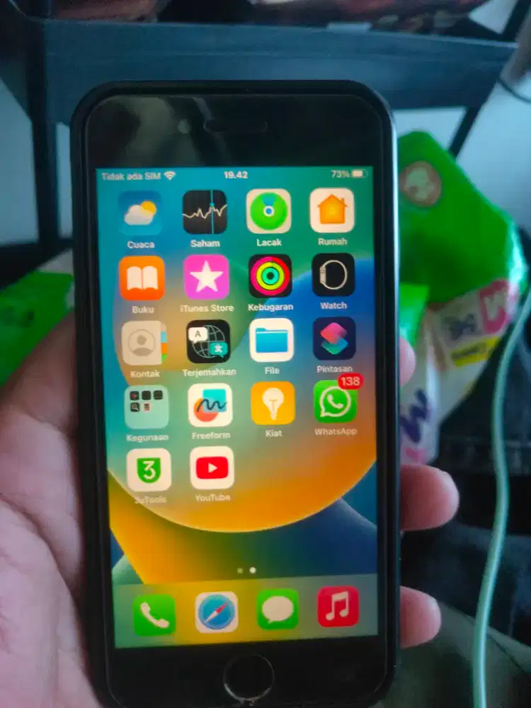 iPhone 8 64gb all operator