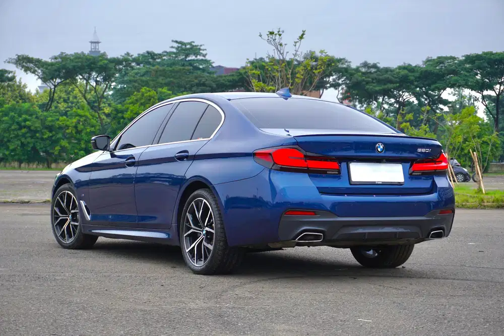 BMW 520i G30 MSport 2021 Phytonic Blue 27rb Miles Like New