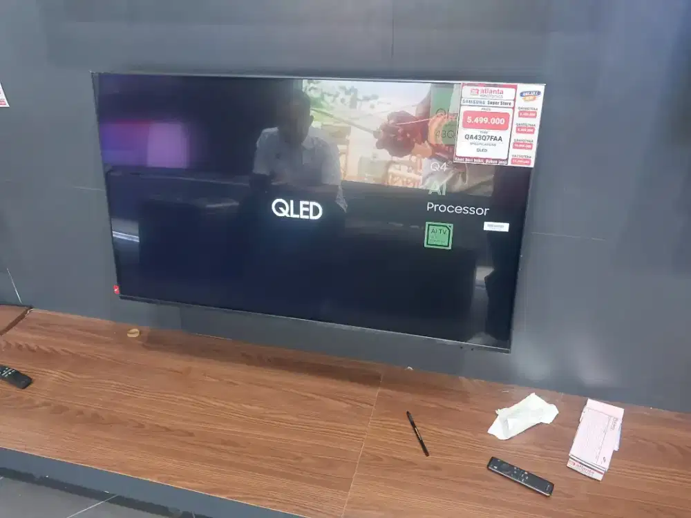 TV Samsung Qled QA43Q7FAA