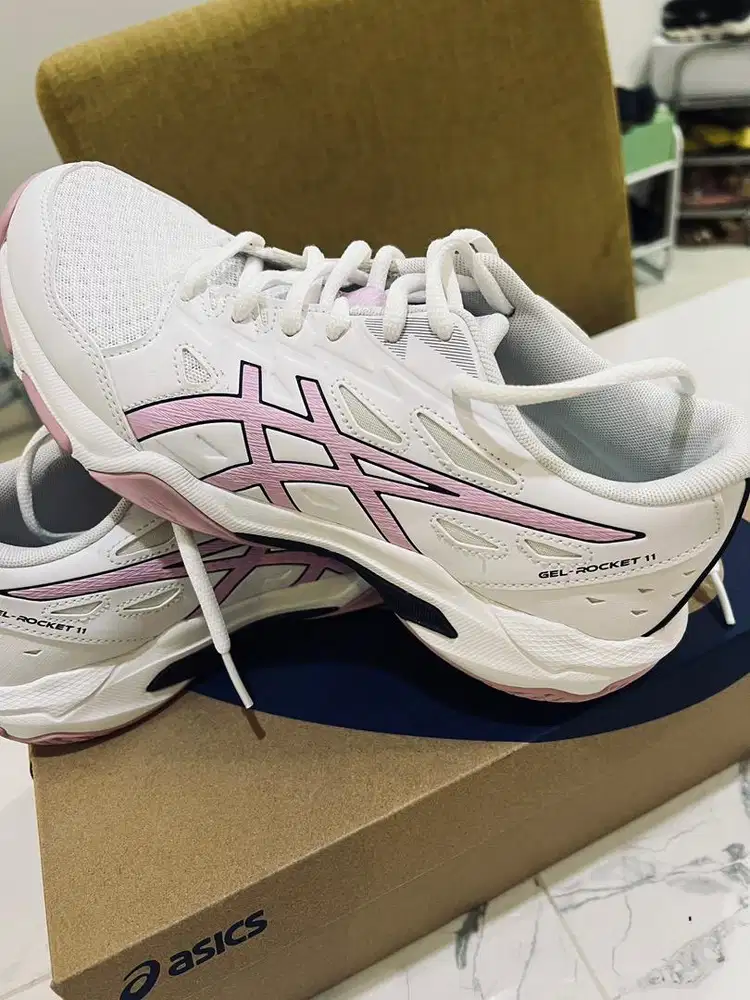 Jual ASICS Gel-Rocket 11 Women Original – Like New