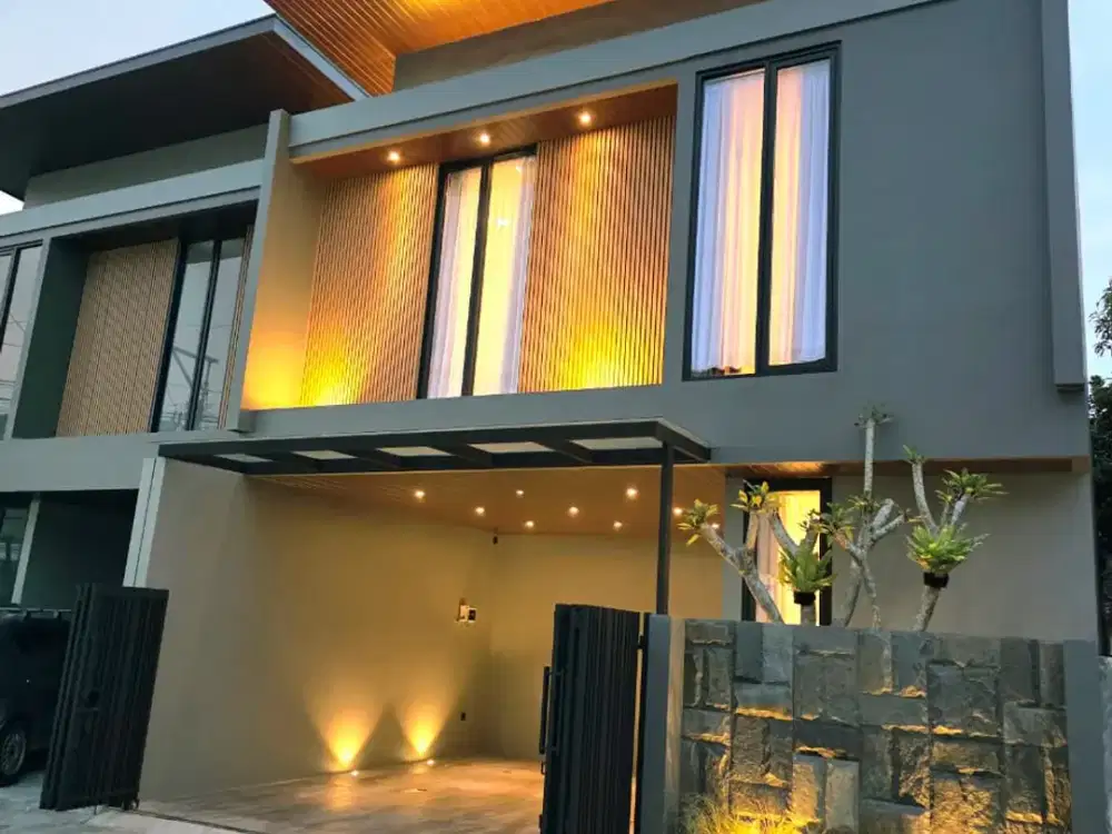 RUMAH WEDOMARTANI, JL. PERKUTUT DEKAT MAGUWOHARJO SLEMAN YOGYAKARTA