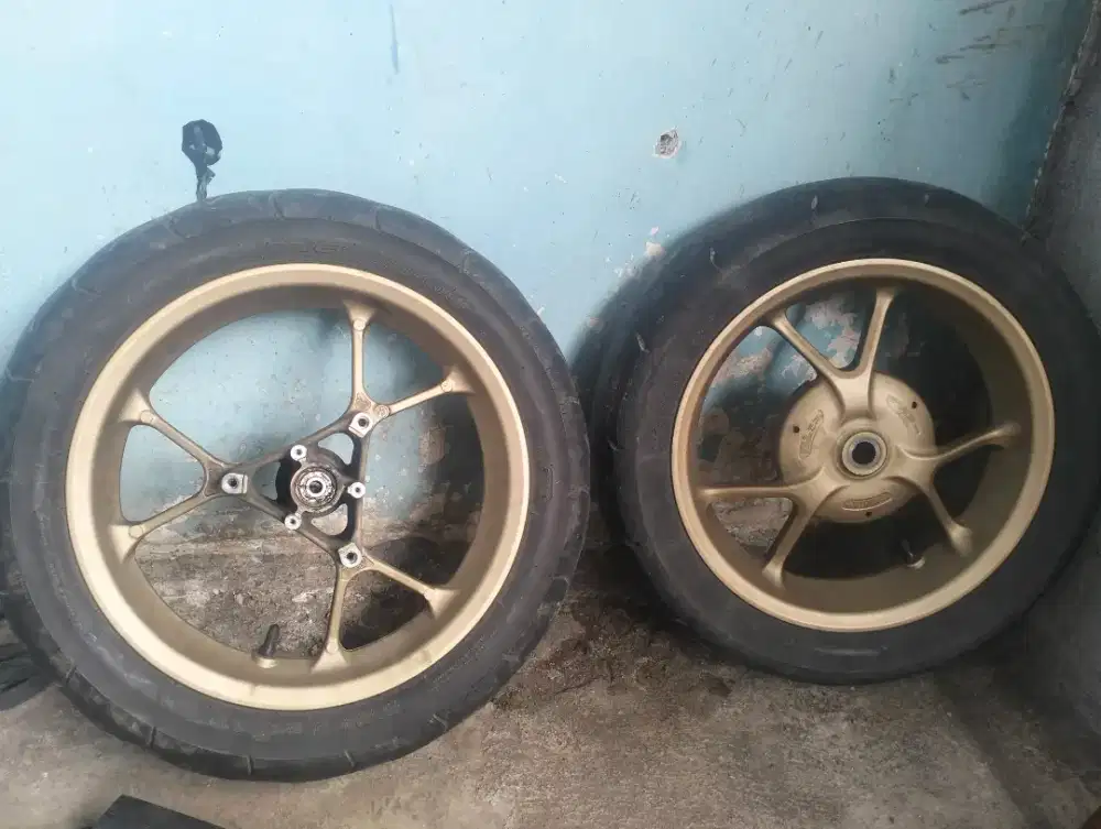velg yamaha aerox