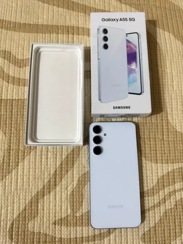 Samsung A55 8/256 second