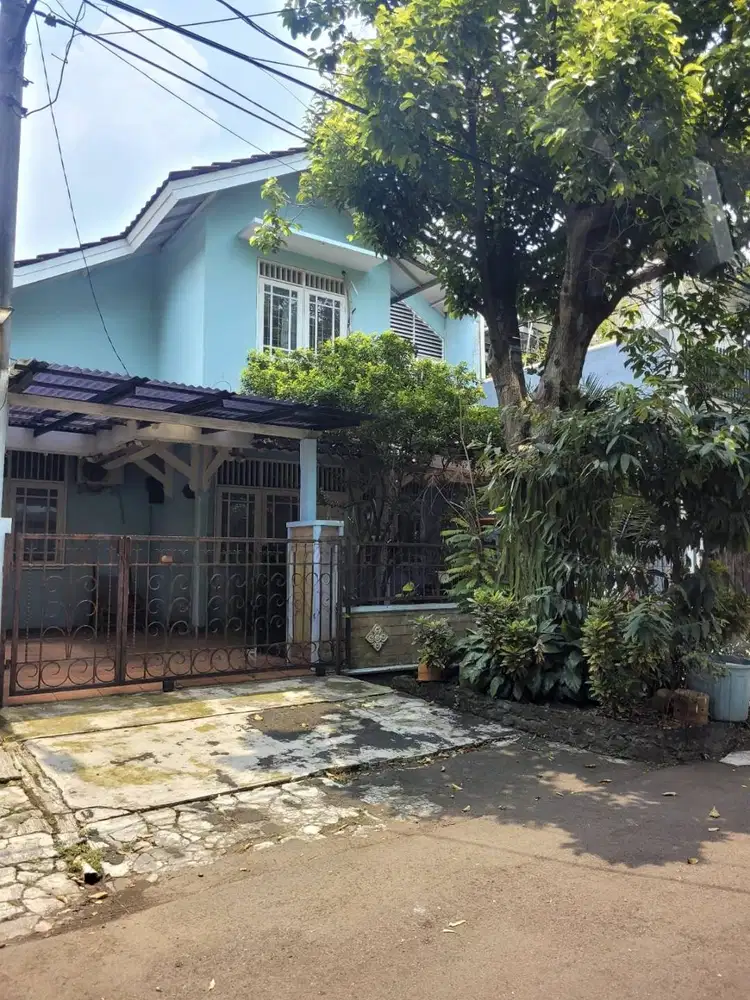 Dijual Rumah Nyaman di Sektor 3 Bintaro Lokasi Paling Dicari GB-17171