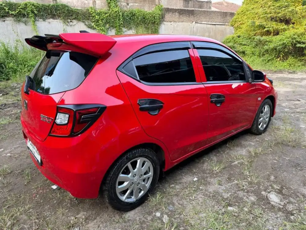 brio e at matic 2023 merah km low