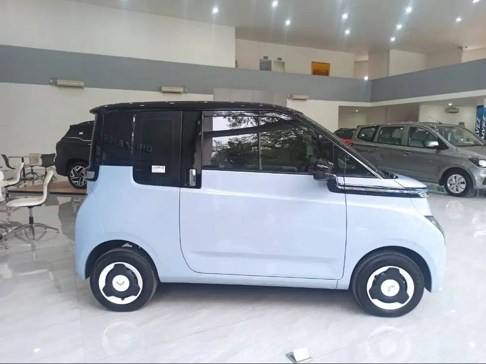 4. Judul : [Mobil Baru]RECOMMENDED  PROMO LEBARAN WULING AIR EV DP 10j