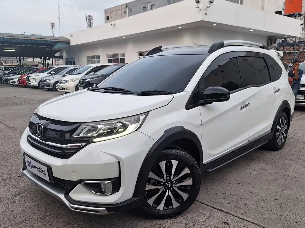 DP RENDAH - Honda BR-V 1.5 Prestige Bensin-AT 2020