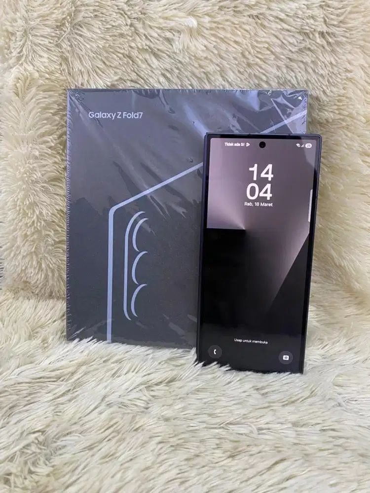 Samsung Zfold 7 ram 12/512Gb Black Garansi agustus 2026#3Gcom