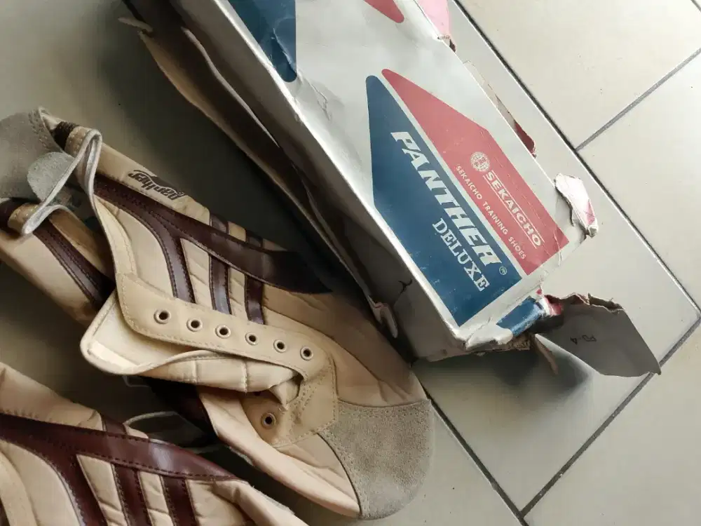 Sekaicho snakers panther original japan vintage 43/44