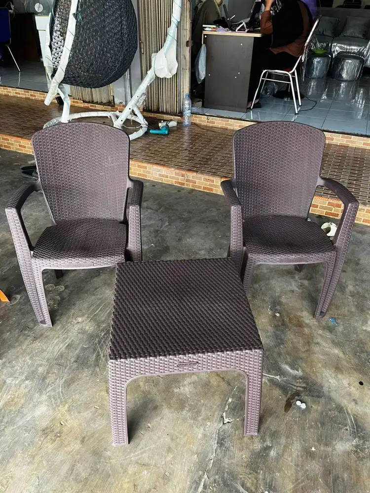 PROMO SET KURSI TERAS GRATIS ANTAR