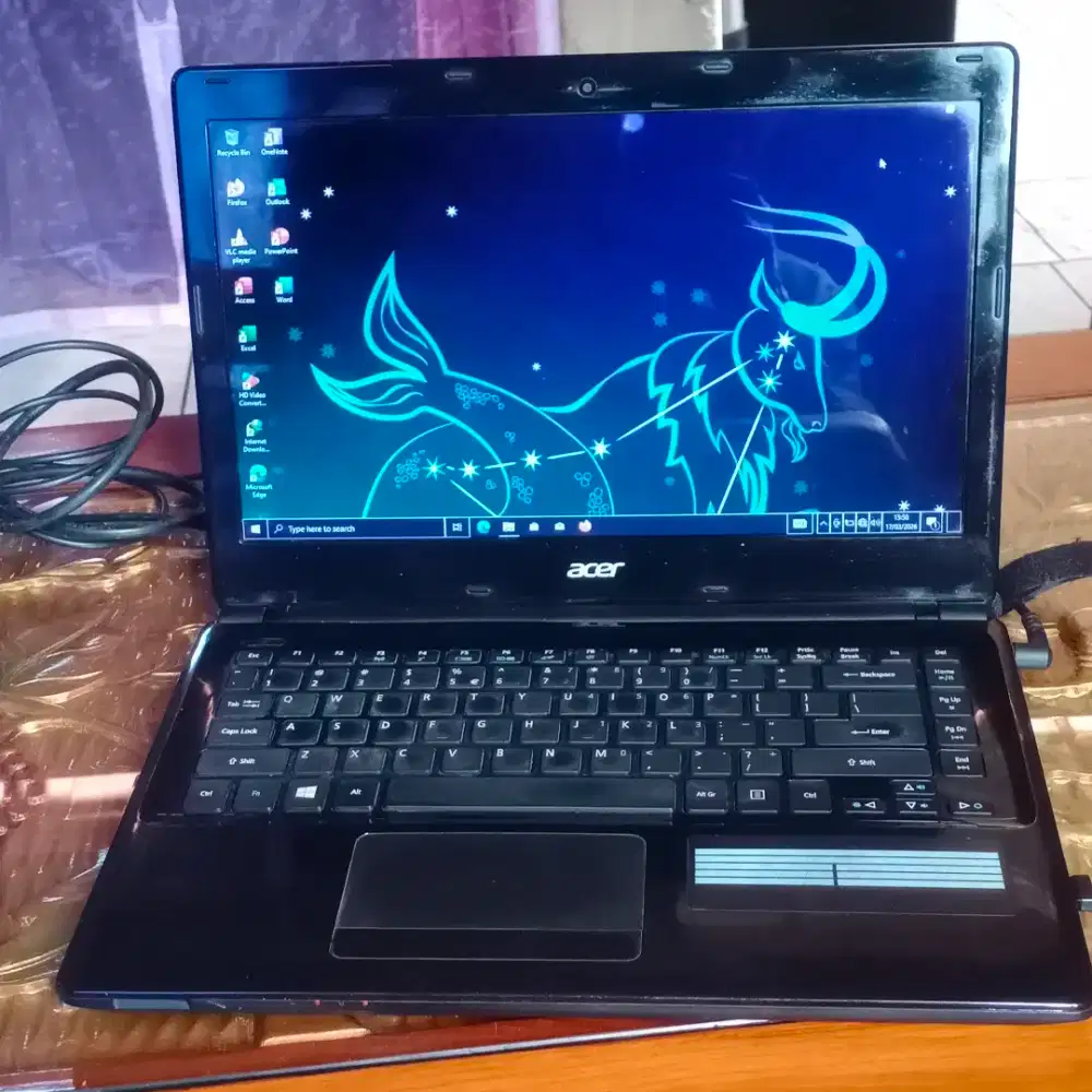 Acer amd a6 ram 8gb ssd 128gb