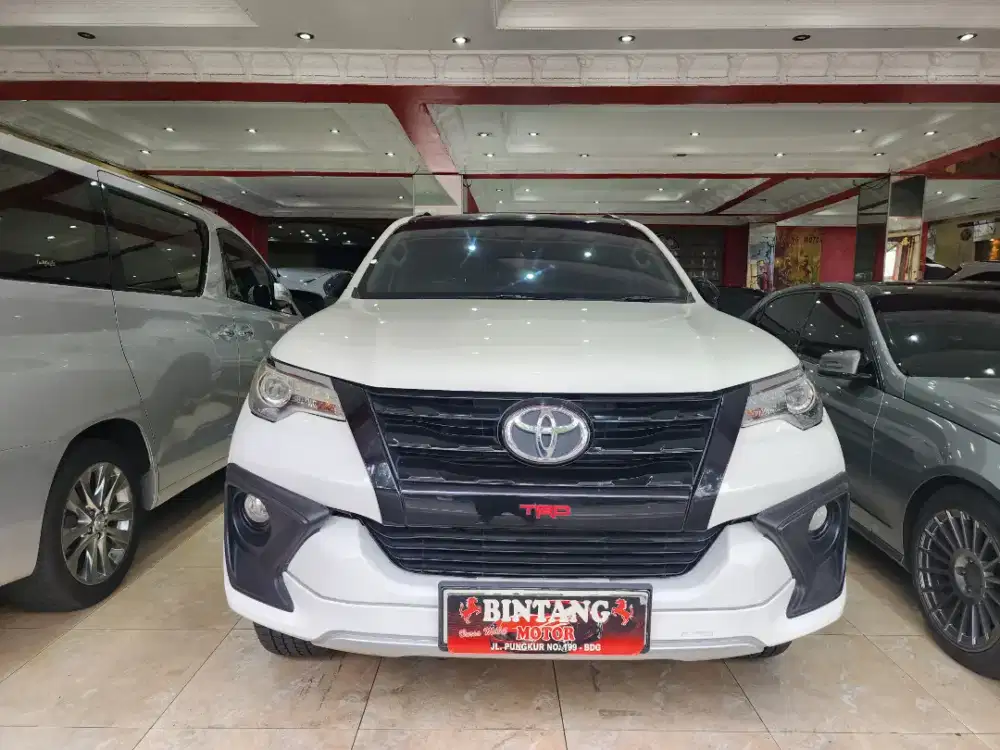 FORTUNER TRD AT 2019 PUTIH / MODEL THN 2020 (BINTANG MOTOR)