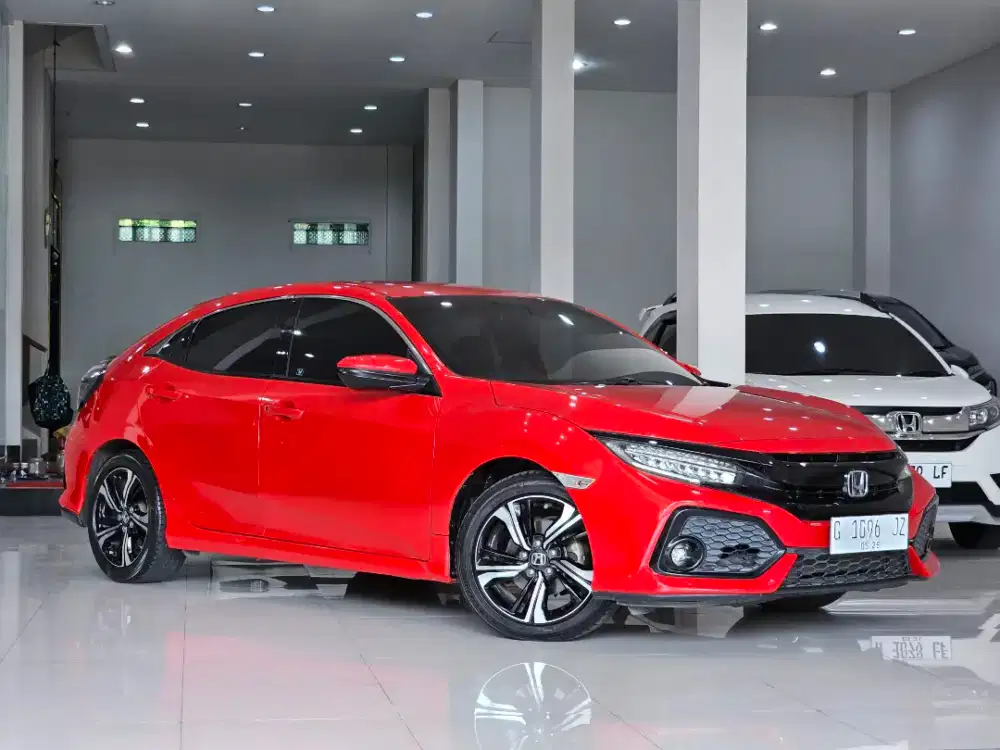 Km 60rb Civic HatchBack 2018 At(Matic) Plat H 2017 HB RS 2019