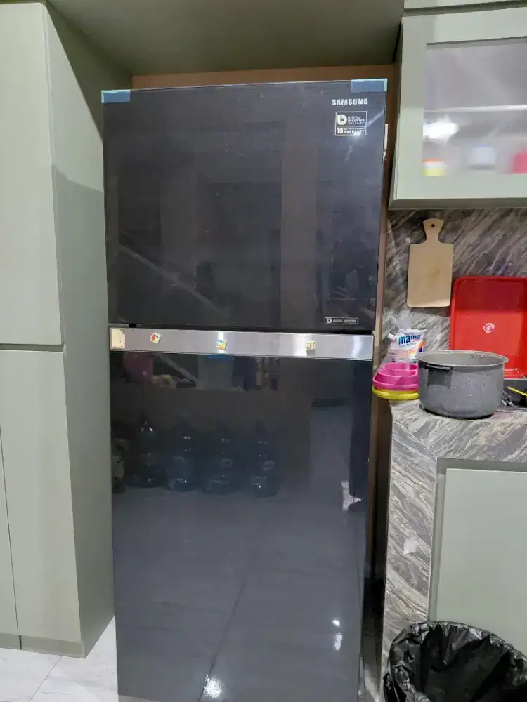 Kulkas 2 pintu second merk samsung