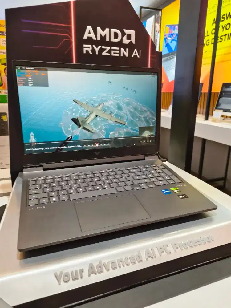CICILAN LAPTOP HP VICTUS  Amd Ryzen 716 16 /1TB