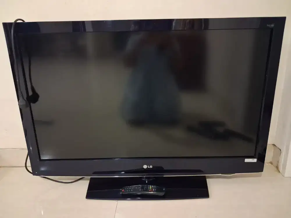 TV LCD LG 42LH35FR 42 Inci Kondisi Primia Original Komplit Remote