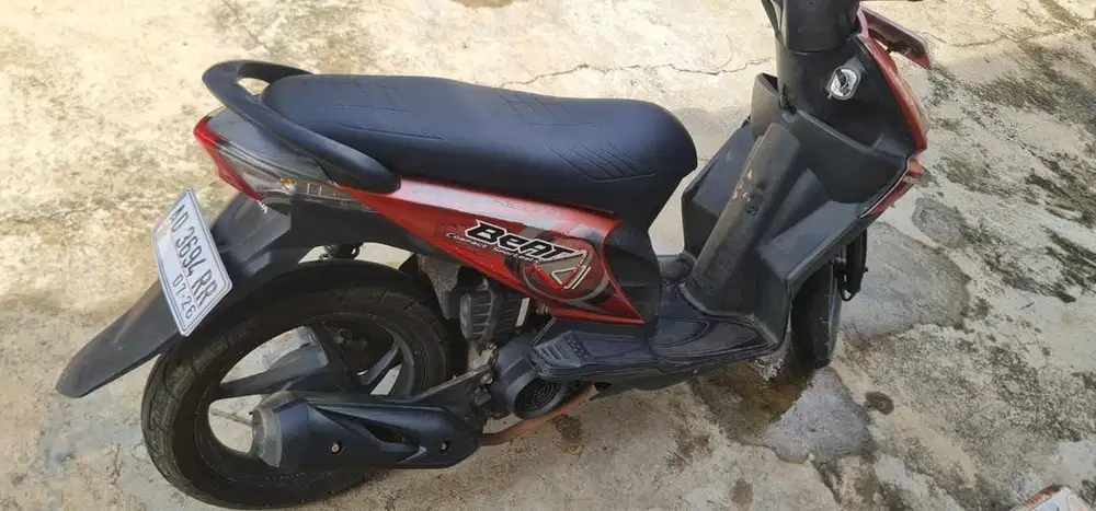 Di jual honda beat katbu 2010333