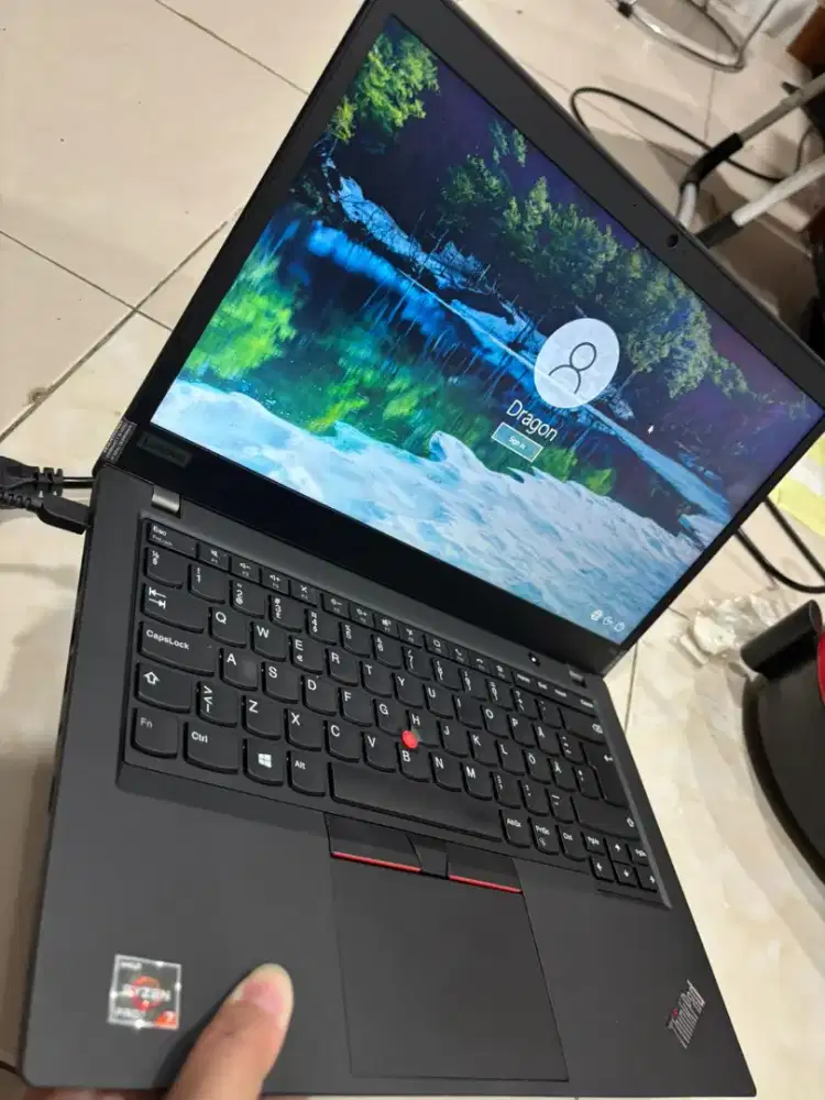 Lenovo Thinkpad T14S AMD RYZEN 7 PRO