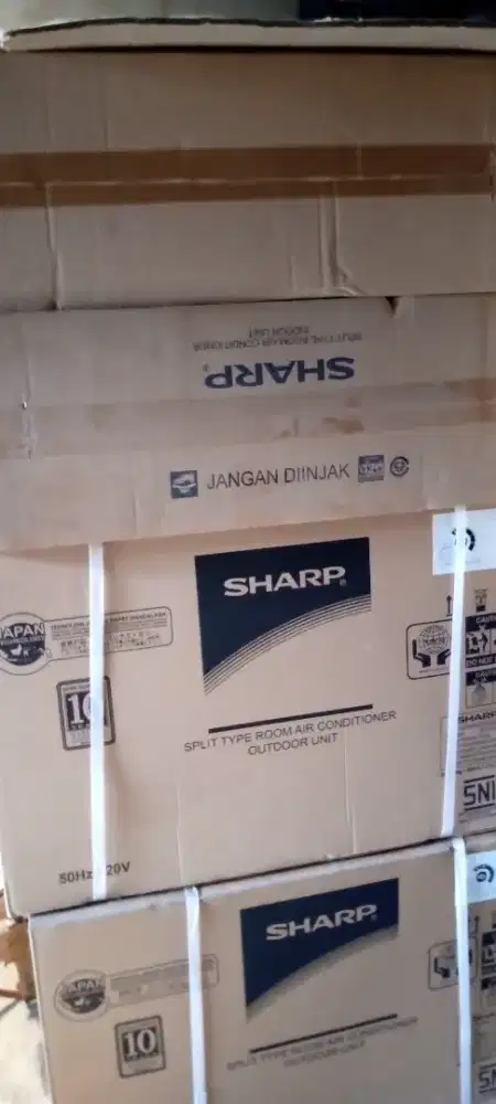 AC Sharp 1 PK yang baru