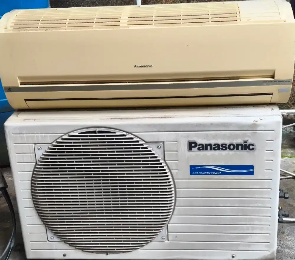Dijual AC bekas Merk Panasonic 1/2 PK