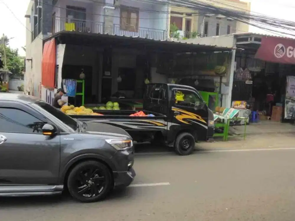 rumah. pinggir. jalan. raya. kafi2. cck. utk. usaha. .  super. ramai. superrrr. terjangkau.    satu2nya.      cpt. dpt.    dijual. cpt.  selama. iklan. masih. tayang. dibawah. njop. 2,6m.