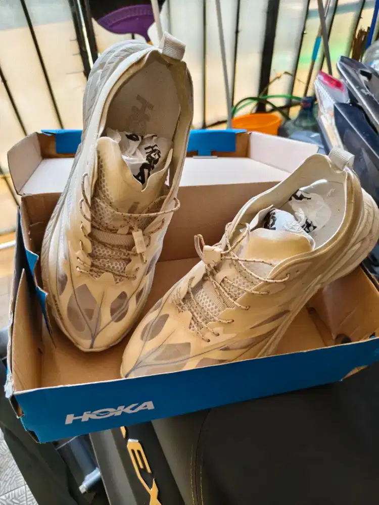 Sepatu Hoka Trail Run Satisfy size 42