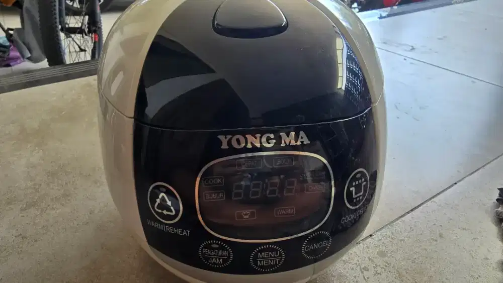 Rice Cooker Yongma MC1380