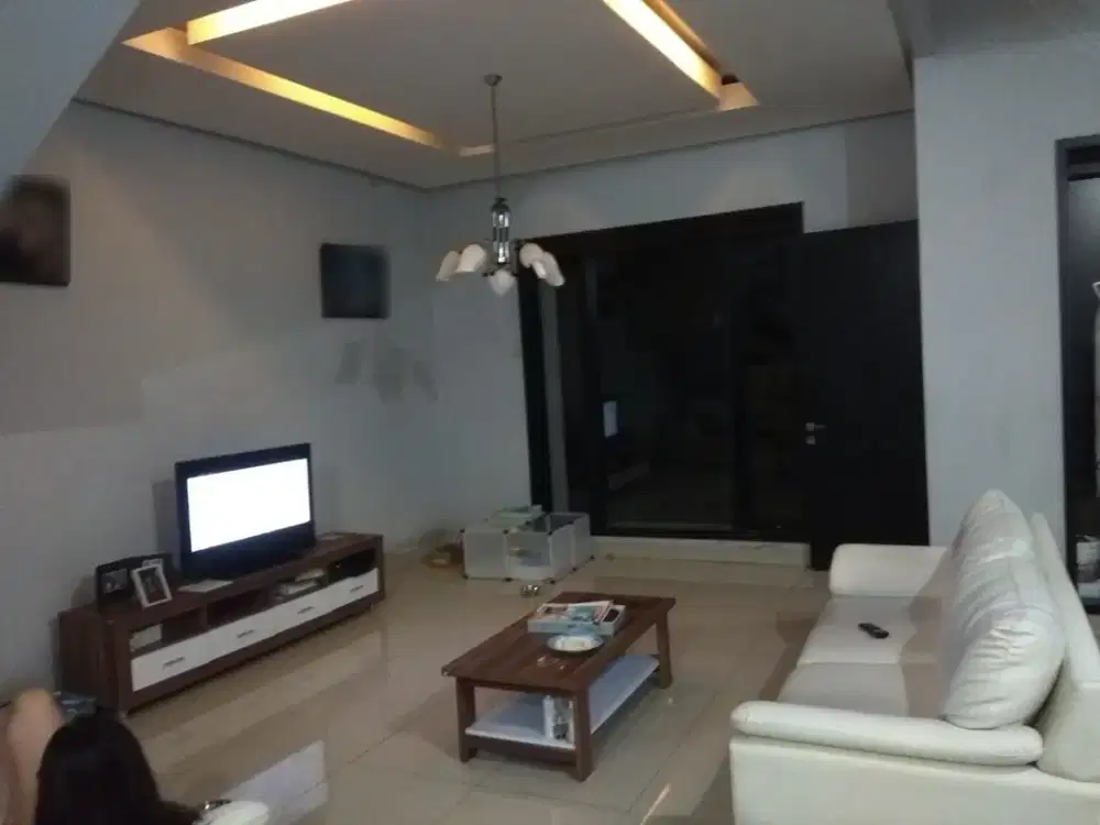 Rumah Taman Kopo Indah 3 Unfurnished 2 Lantai SHM