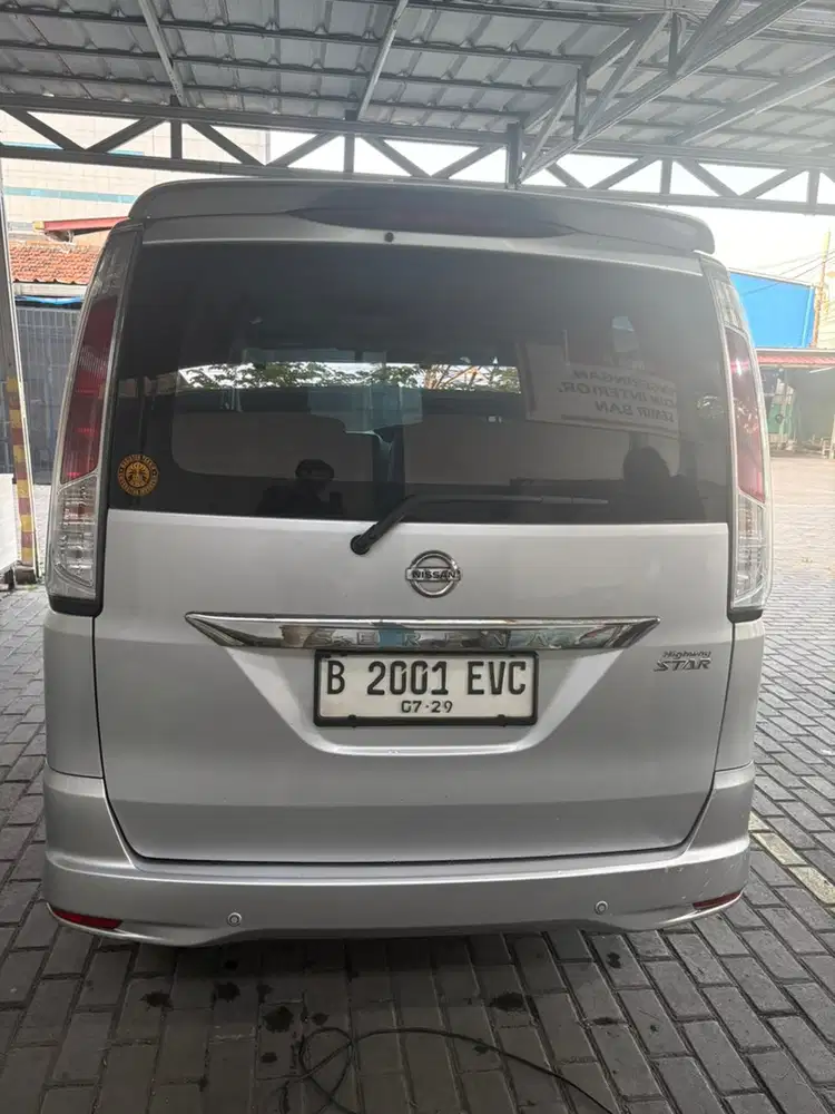 Nissan Serena 2014 Bensin