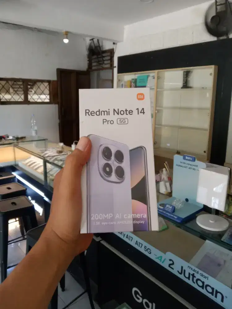 Berminat silahkan WA Redmi Note 14 Pro 5G 12/512 Garansi 15bln