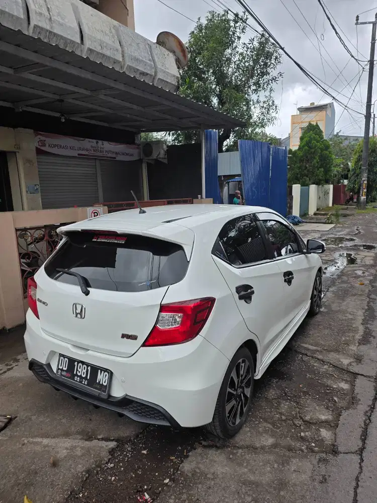 Jual Honda Brio RS Putih 2021 Low KM ( 39.000)