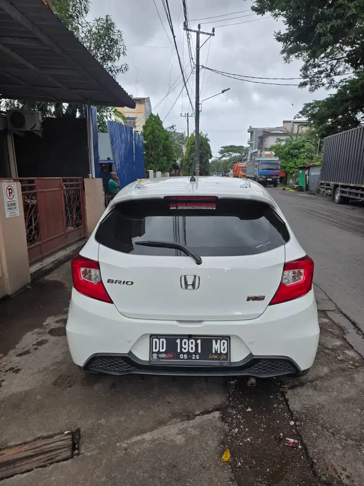 Jual Honda Brio RS Putih 2021 Low KM ( 39.000)