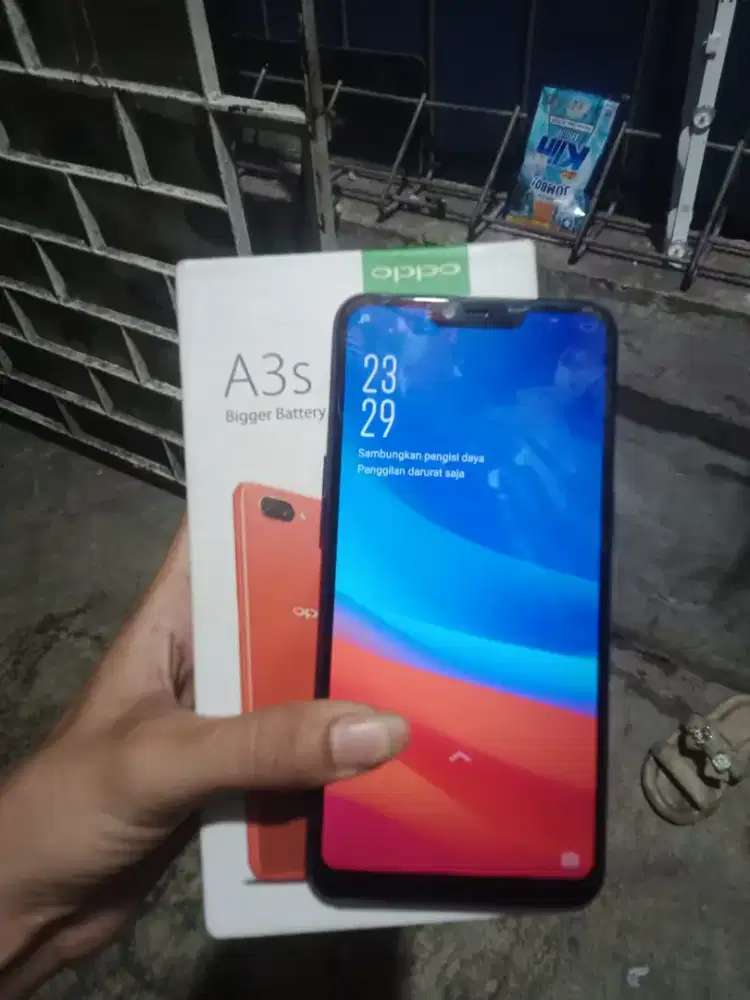 Oppo A3s ram 3/32 jaringan 4g