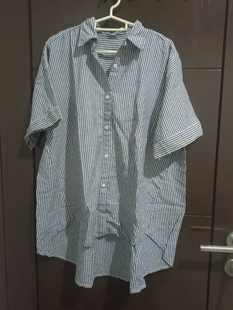 Kemeja Stripes Navy Lengan Pendek (LD 120)