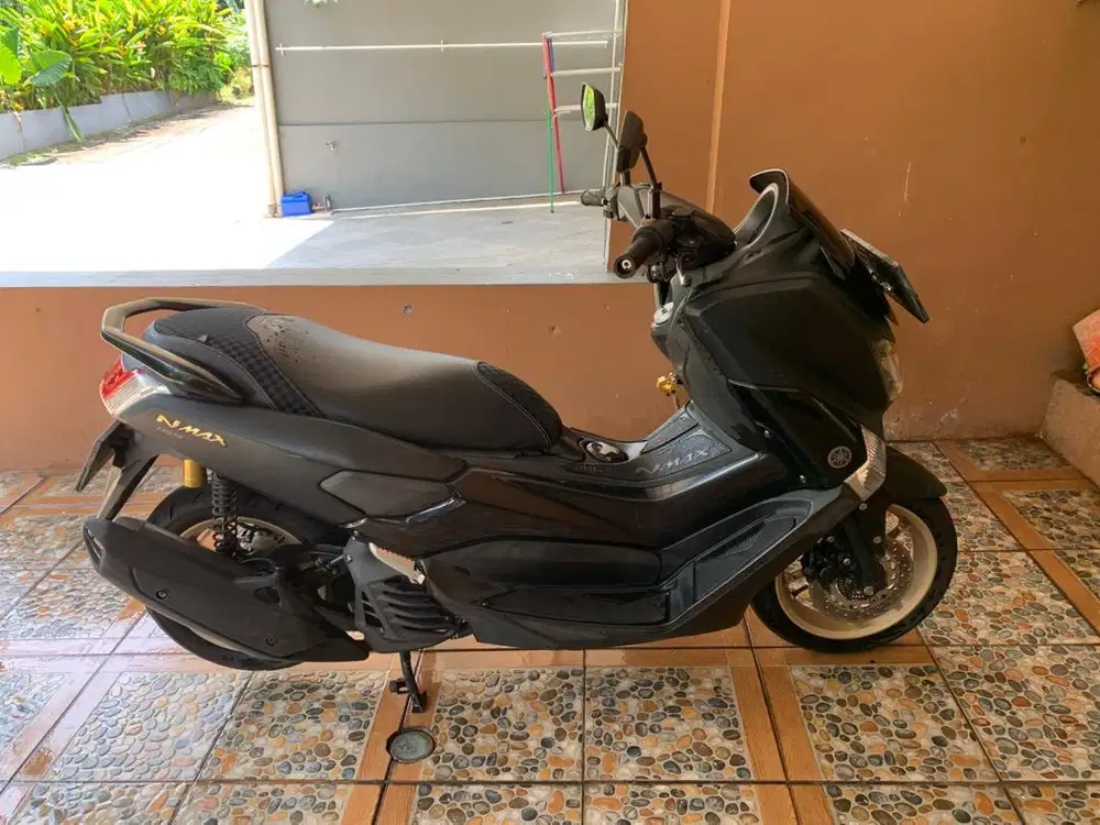 Nmax 2018 hitam doff sehat walafiat