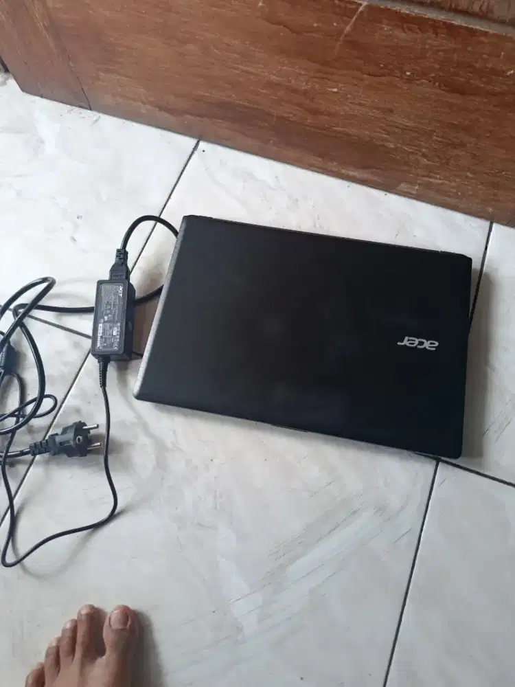 Laptop acer layar 14inc murah