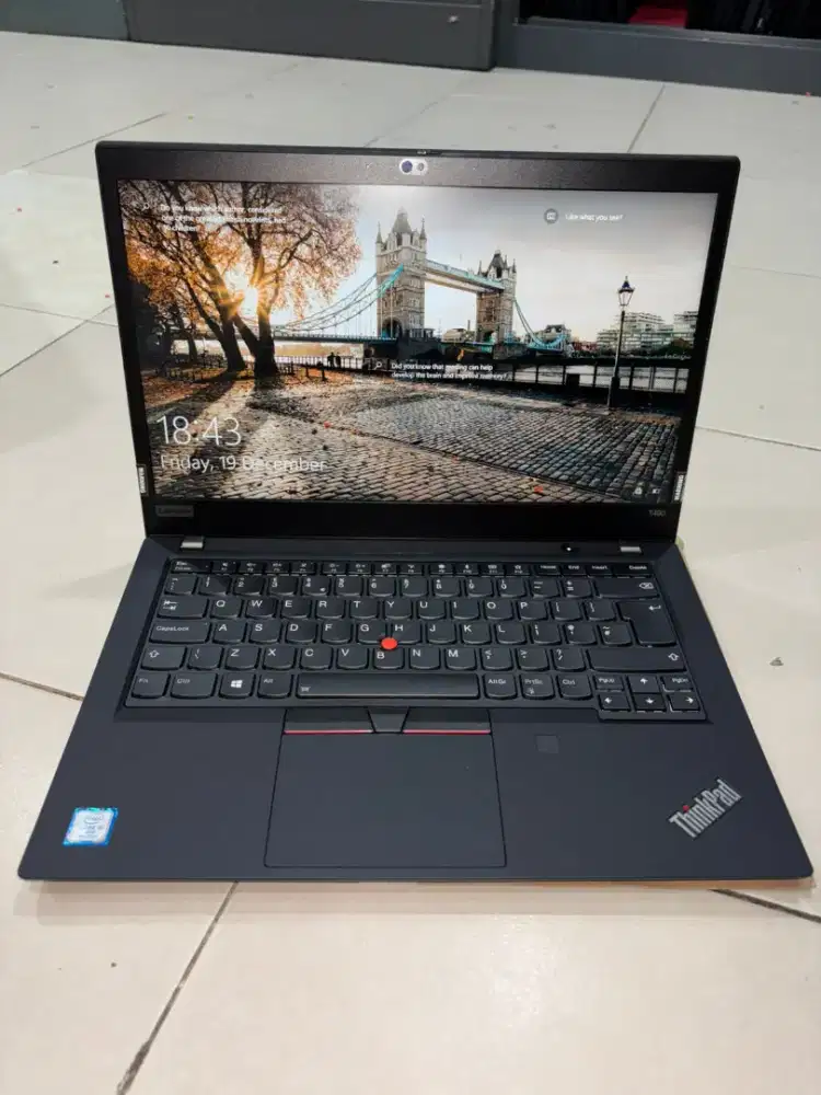 Lenovo Thinkpad T490 intel core i5 Gen 8