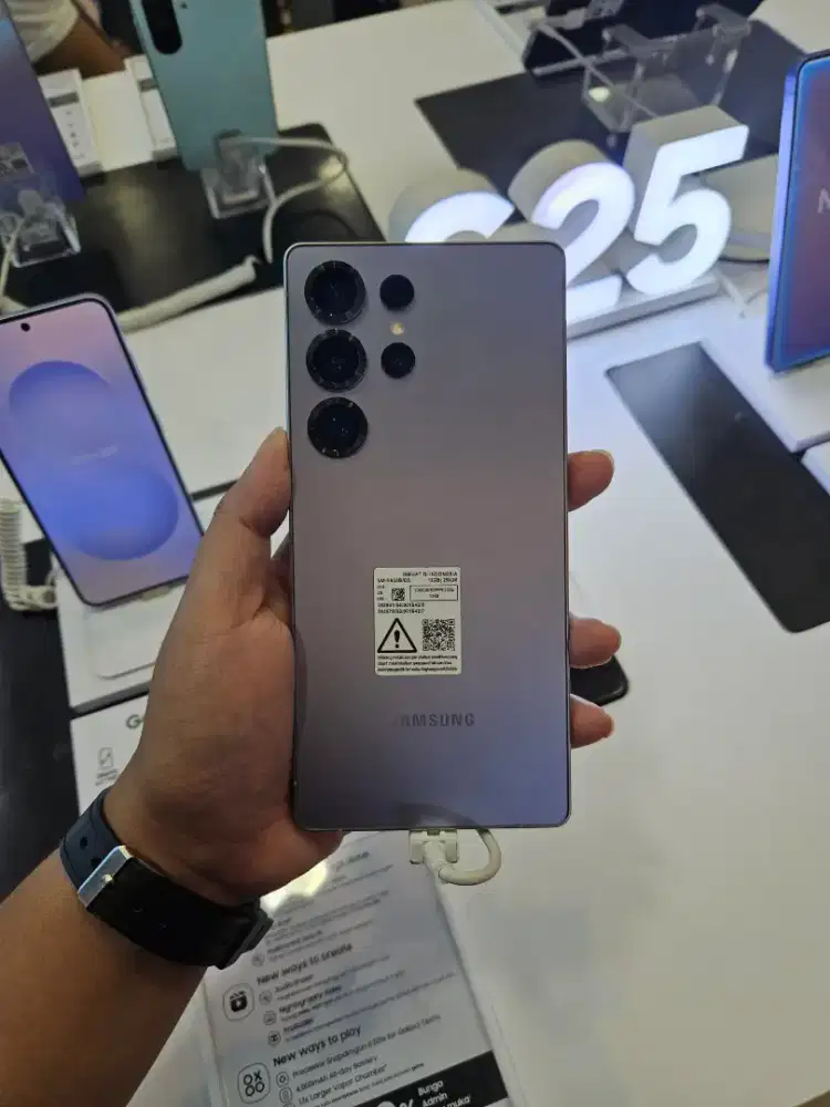 SAMSUNG GALAXY S25ULTRA 512GB FREE ADAPTOR GARANSI RESMI 1 TAHUN