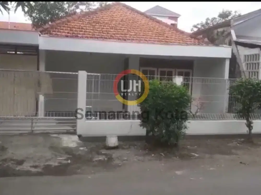 Rumah siap huni di Semarang Barat